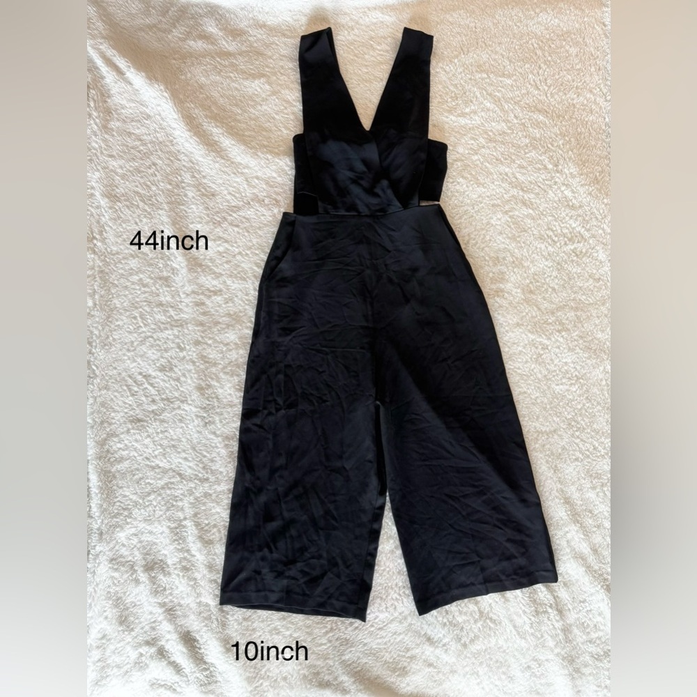 Guess Black V-Neck Wide-Leg Jumpsuit